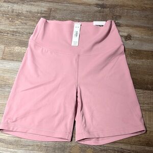 PINK Women's biker Shorts